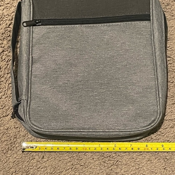 Small Bag for Book/ Tablet - Picture 10 of 11